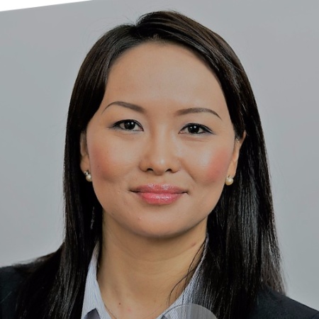 Chinese Lawyer in Minneapolis Minnesota - Monica Steele